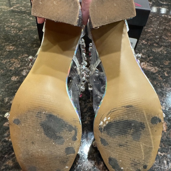 Betsey Johnson Red and White Heart Heels - Picture 4 of 4